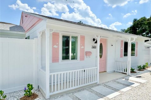 Villa ou maison à vendre à Saint Petersburg, Floride: 2 chambres, 108.79 m2 № 1344653 - photo 2