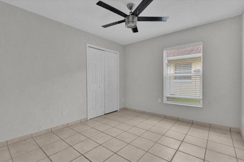 Villa ou maison à vendre à Kissimmee, Floride: 3 chambres, 114.27 m2 № 1313718 - photo 12