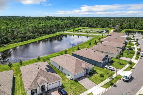 Villa ou maison à vendre à DeLand, Floride: 4 chambres, 195.09 m2 № 1308476 - photo 8