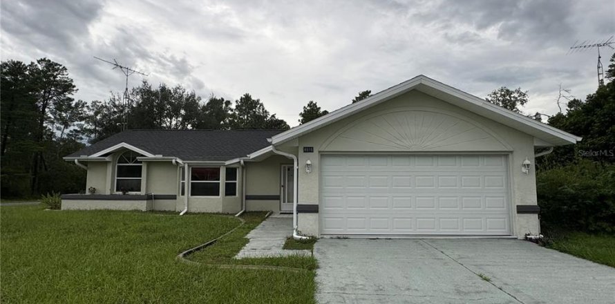 House in Ocala, Florida 3 bedrooms, 143.91 sq.m. № 1352266