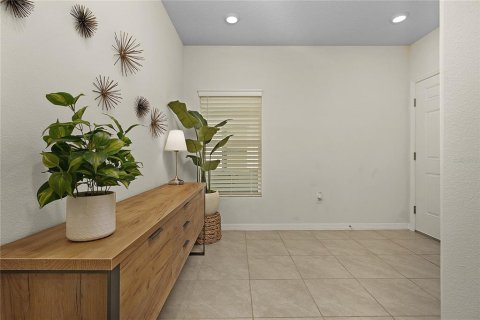 Dúplex en venta en Saint Cloud, Florida, 2 dormitorios, 148.74 m2 № 999312 - foto 8