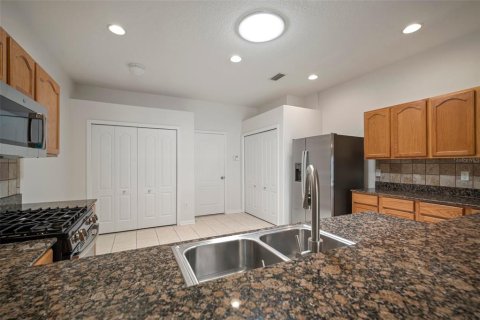 Casa en venta en Wesley Chapel, Florida, 3 dormitorios, 159.14 m2 № 1341392 - foto 13