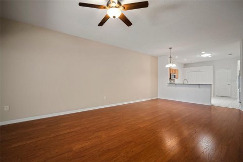 Casa en venta en Wesley Chapel, Florida, 3 dormitorios, 159.14 m2 № 1341392 - foto 5