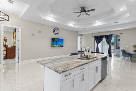 Casa en venta en Lehigh Acres, Florida, 4 dormitorios, 178.37 m2 № 1091109 - foto 12
