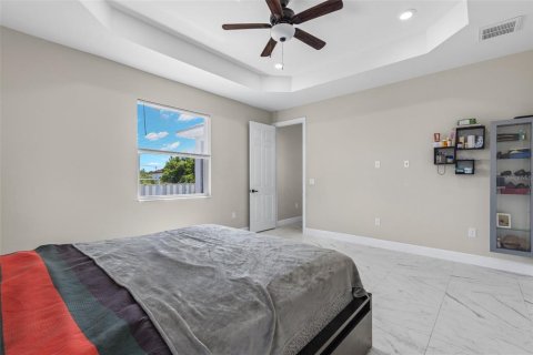 Casa en venta en Lehigh Acres, Florida, 4 dormitorios, 178.37 m2 № 1091109 - foto 16