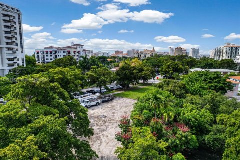 Commercial property in Coral Gables, Florida № 1318970 - photo 20