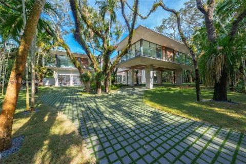 Casa en venta en Coral Gables, Florida, 8 dormitorios, 1006.6 m2 № 949554 - foto 2