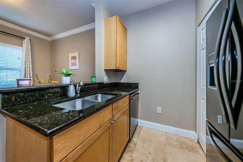 Condo in Palm Harbor, Florida, 3 bedrooms  № 1357354 - photo 18