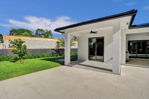 Villa ou maison à vendre à Delray Beach, Floride: 4 chambres, 272.39 m2 № 913312 - photo 24