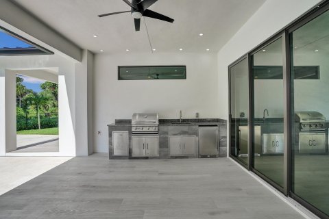 Villa ou maison à vendre à Delray Beach, Floride: 4 chambres, 272.39 m2 № 913312 - photo 22