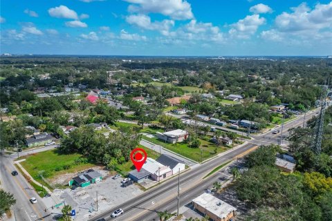 Commercial property in Tampa, Florida № 1418940 - photo 16