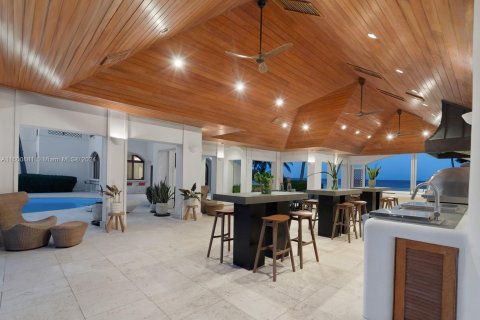 Villa ou maison à vendre à Golden Beach, Floride: 6 chambres, 1077.57 m2 № 1227311 - photo 30