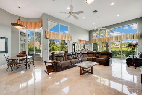 Villa ou maison à vendre à West Palm Beach, Floride: 5 chambres, 458.66 m2 № 924544 - photo 22