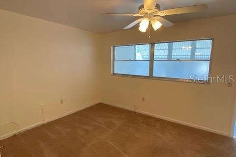 Condo in Saint Petersburg, Florida, 1 bedroom  № 1113577 - photo 10