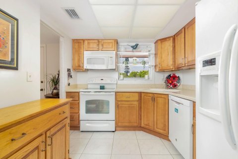 Condo in Tequesta, Florida, 1 bedroom  № 1183284 - photo 27