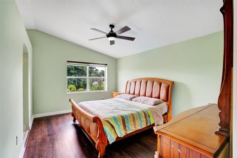 Casa en venta en Pembroke Pines, Florida, 4 dormitorios, 205.59 m2 № 722678 - foto 28
