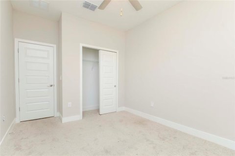 Casa en venta en Land O' Lakes, Florida, 3 dormitorios, 182.83 m2 № 1355899 - foto 9