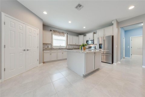 Casa en venta en Saint Cloud, Florida, 3 dormitorios, 234.58 m2 № 1350496 - foto 8