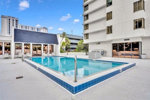 Condo in Orlando, Florida, 1 bedroom  № 1350493 - photo 21