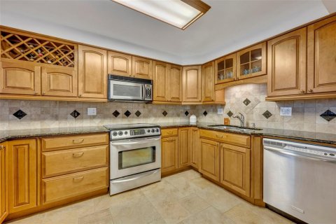 Condo in Orlando, Florida, 1 bedroom  № 1350493 - photo 10