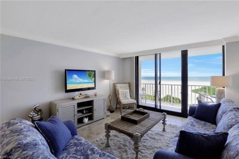 Copropriété à vendre à Marco Island, Floride: 2 chambres, 99.41 m2 № 884153 - photo 3
