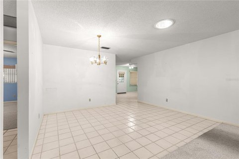 Casa en venta en Ocala, Florida, 2 dormitorios, 138.7 m2 № 1422616 - foto 4