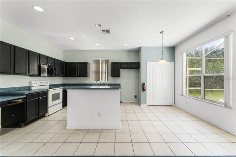 Casa en venta en Davenport, Florida, 5 dormitorios, 259.85 m2 № 1333809 - foto 10