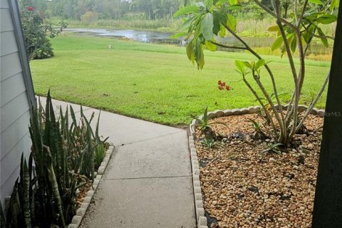 Dúplex en venta en Orlando, Florida, 2 dormitorios, 103.77 m2 № 1340935 - foto 4