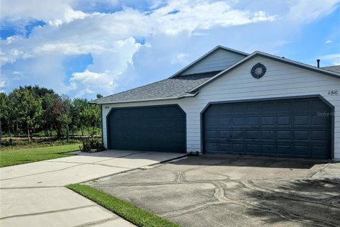 Dúplex en venta en Orlando, Florida, 2 dormitorios, 103.77 m2 № 1340935 - foto 1