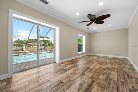 Villa ou maison à vendre à Cape Coral, Floride: 3 chambres, 157.28 m2 № 1382107 - photo 22