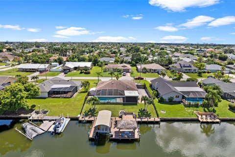 Villa ou maison à vendre à Cape Coral, Floride: 3 chambres, 157.28 m2 № 1382107 - photo 9