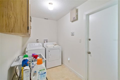 Casa en venta en Orlando, Florida, 3 dormitorios, 174.75 m2 № 1382079 - foto 30