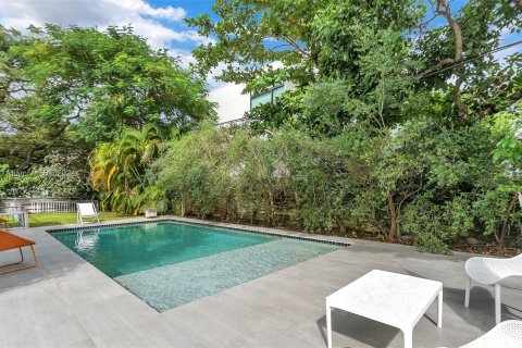 Casa en venta en Miami, Florida, 4 dormitorios, 250.46 m2 № 1410804 - foto 28