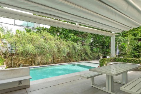 Casa en venta en Miami, Florida, 4 dormitorios, 250.46 m2 № 1410804 - foto 26