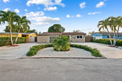 Casa en venta en Hollywood, Florida, 3 dormitorios, 106.28 m2 № 1410849 - foto 1