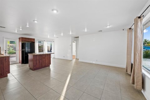 Casa en venta en Hollywood, Florida, 3 dormitorios, 106.28 m2 № 1410849 - foto 9