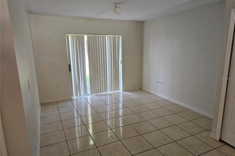 Immobilier commercial à vendre à Kissimmee, Floride: 6 chambres, 243.68 m2 № 1334859 - photo 16