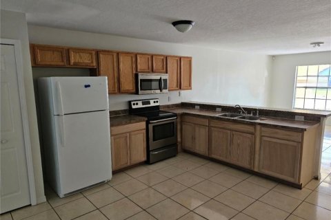 Immobilier commercial à vendre à Kissimmee, Floride: 6 chambres, 243.68 m2 № 1334859 - photo 11