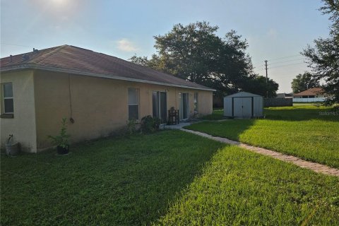 Immobilier commercial à vendre à Kissimmee, Floride: 6 chambres, 243.68 m2 № 1334859 - photo 3