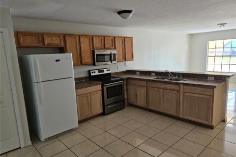 Immobilier commercial à vendre à Kissimmee, Floride: 6 chambres, 243.68 m2 № 1334859 - photo 9