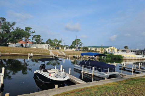 Terreno en venta en Englewood, Florida № 1193095 - foto 12