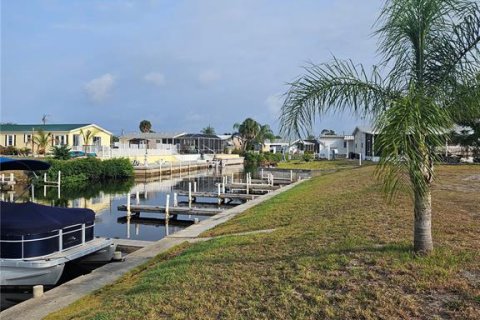 Terreno en venta en Englewood, Florida № 1193095 - foto 14