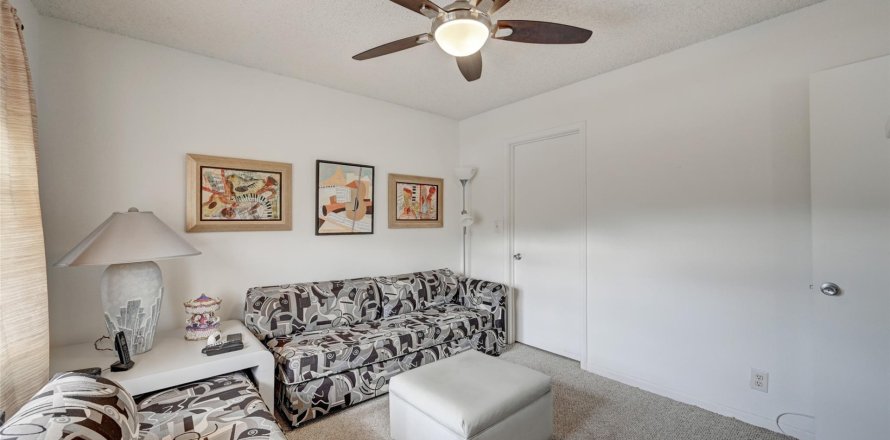 Condo à Coconut Creek, Floride, 2 chambres  № 938955