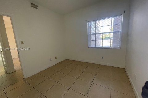 Copropriété à louer à Deerfield Beach, Floride: 2 chambres, 74.97 m2 № 1351758 - photo 9