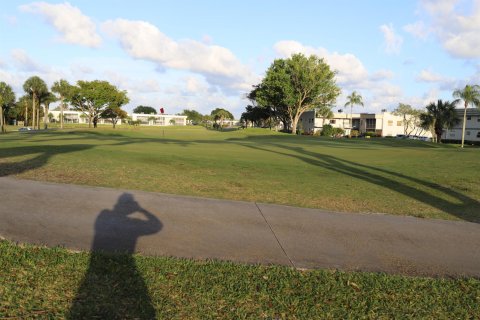 Condo in Delray Beach, Florida, 1 bedroom  № 1187252 - photo 2