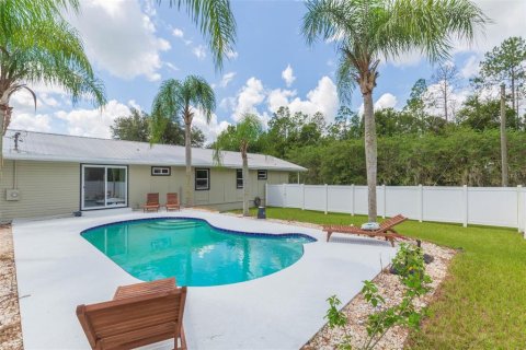 Casa en venta en Zephyrhills, Florida, 5 dormitorios, 176.89 m2 № 1357552 - foto 5