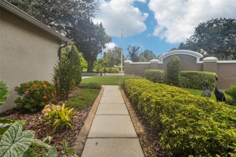 Villa ou maison à vendre à Valrico, Floride: 4 chambres, 215.63 m2 № 1349939 - photo 5