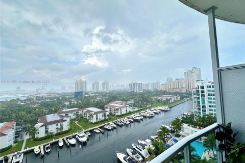 Condominio en venta en Aventura, Florida, 1 dormitorio, 75.81 m2 № 1374353 - foto 18