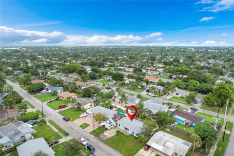 Villa ou maison à vendre à Pompano Beach, Floride: 3 chambres, 107.67 m2 № 1374352 - photo 23