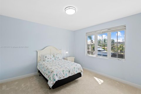 Copropriété à vendre à Fort Lauderdale, Floride: 2 chambres, 196.95 m2 № 1127482 - photo 18